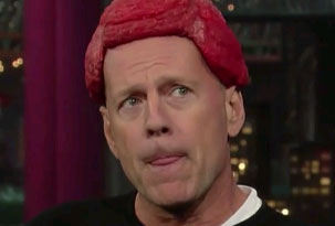 Bruce Willis parodió a Lady Gaga