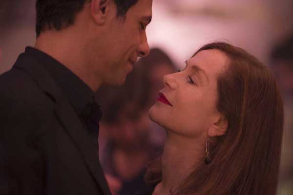Elle: abuso y seducción