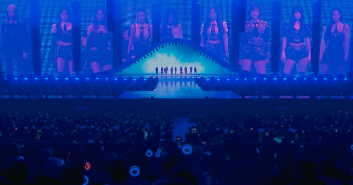 TWICE – One in a Mill10n