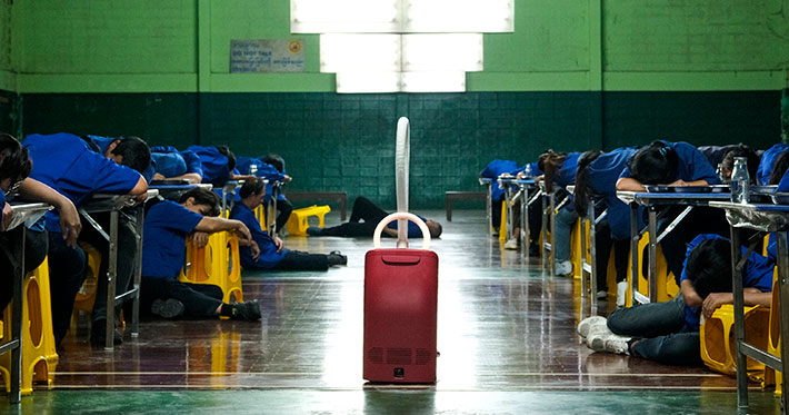 Un fantasma a su servicio