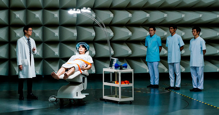 Un fantasma a su servicio